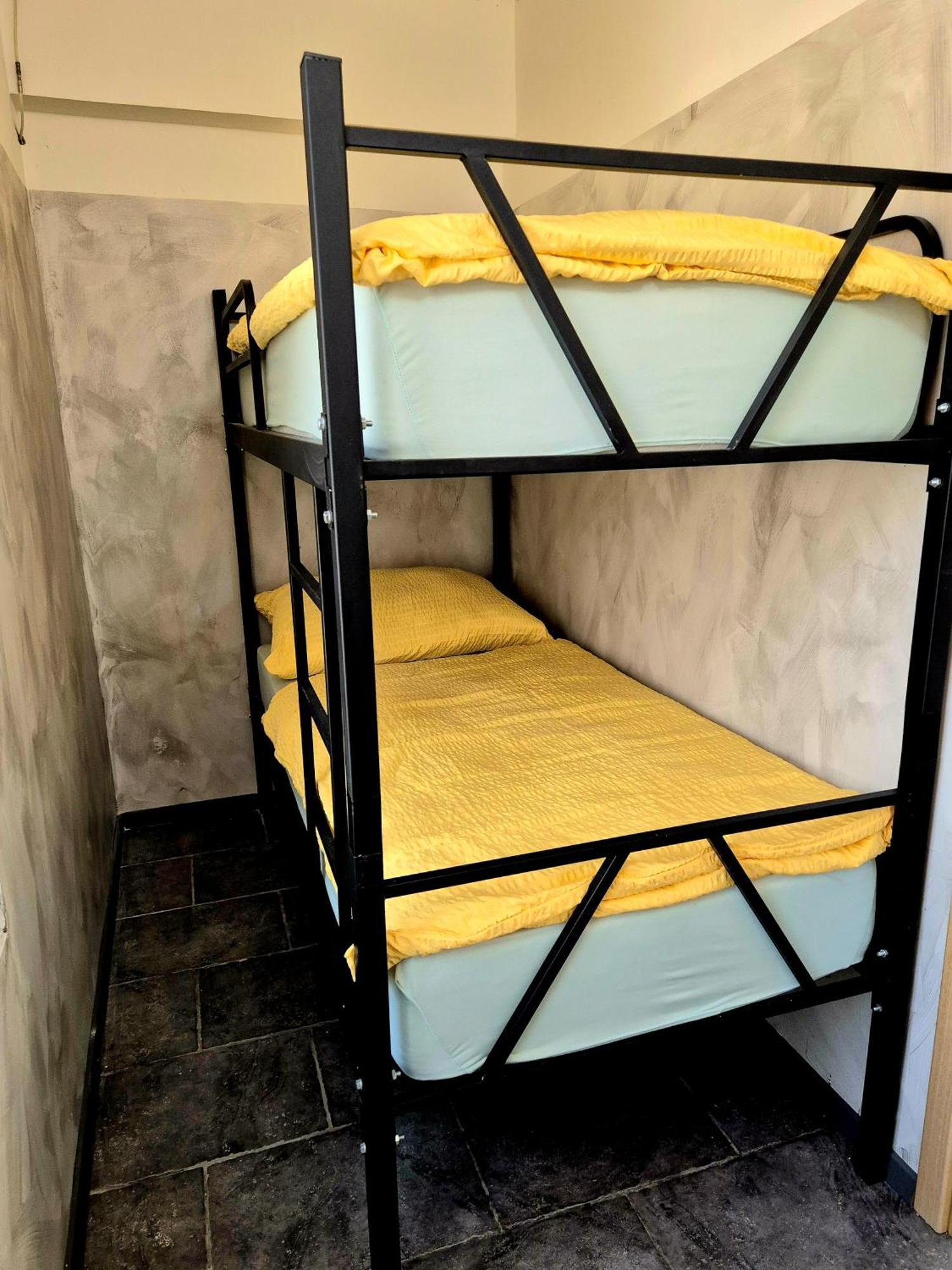 Bled Lesce Station Rooms And Beds Εξωτερικό φωτογραφία